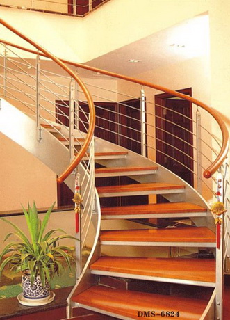 Engineering winding steel with wood staircase